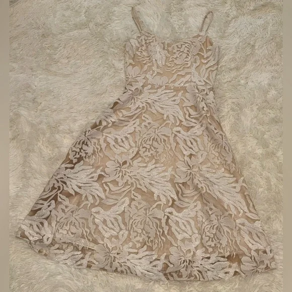 NEW Dress The Population Layla White Sequin fit and flare Dress sz M - Picture 4 of 10